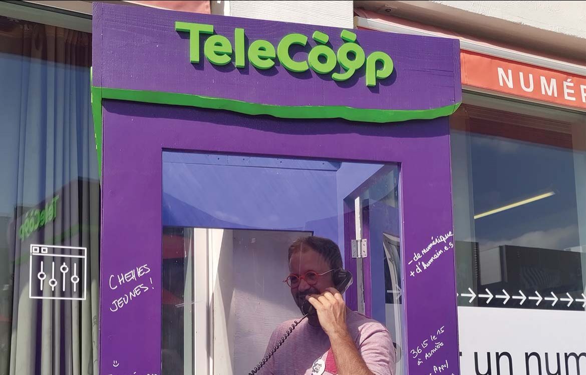 Cabine téléphonique TéléCoop à Strasbourg